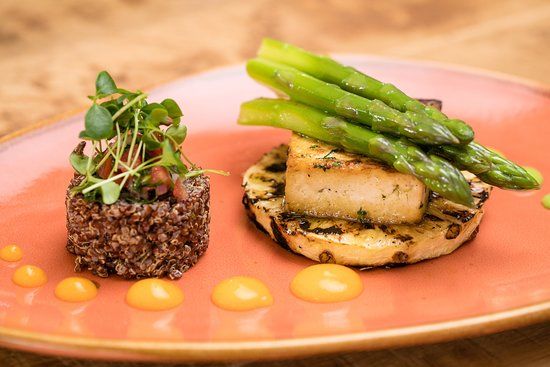 Ike's Bistro