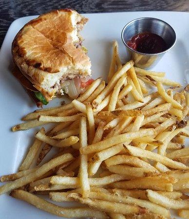 HQ Gastropub