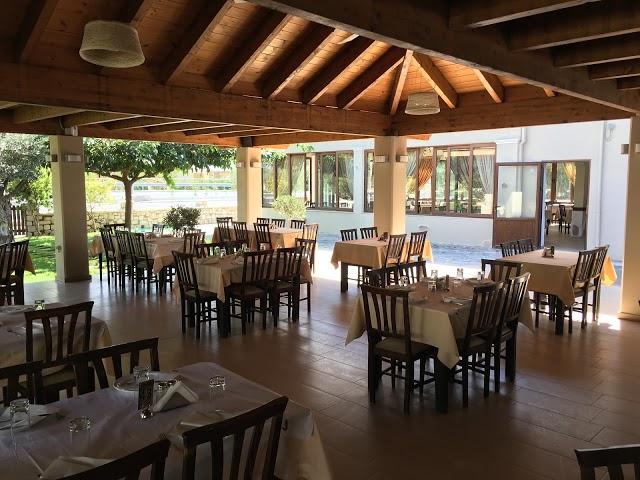 FLORA Restaurant