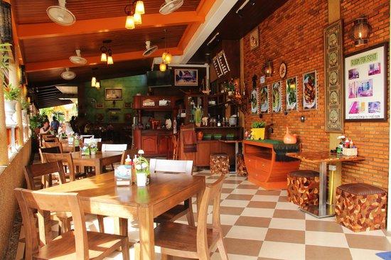 Baan Sailom Restaurant