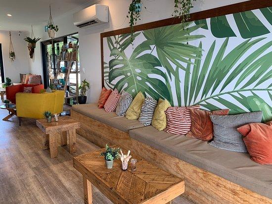 Bohemian Raw Cafe