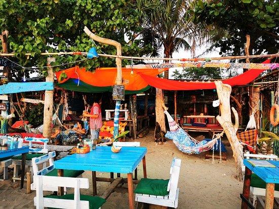 Krit Friendly Bar