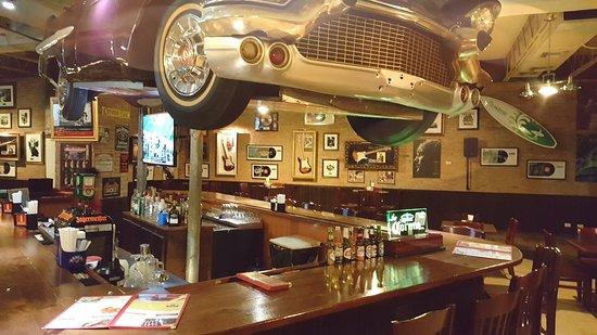 Senor Rock Bar & Grill