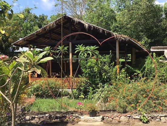 Budi Sun Resort