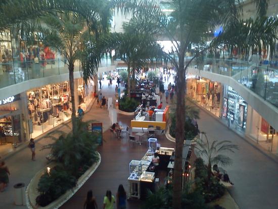 Centro commerciale Quinta Alegria