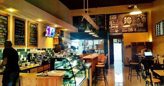 Kokkos Cafe Bistro
