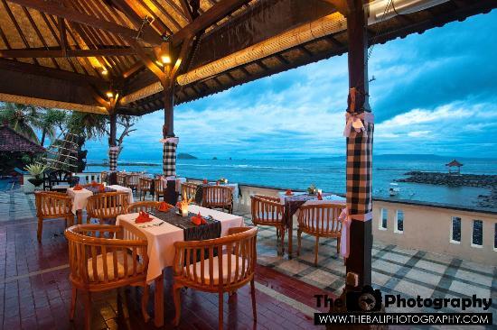 Lezat Beach Restaurant