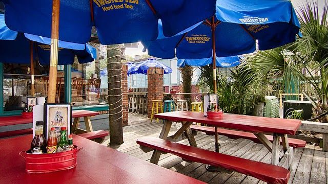 Dirty Don's Oyster Bar & Grill