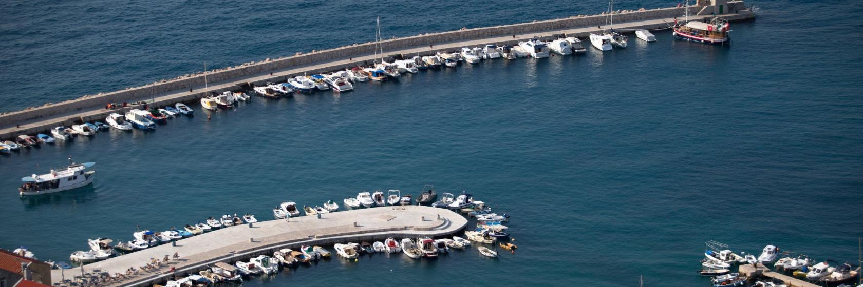 Baska Port