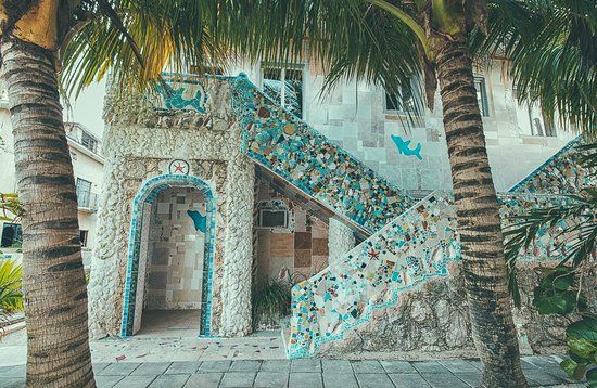 Dolphin House